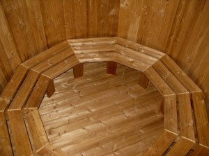 Hot-tub-wooden_bain-nordique-en-bois