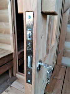 Porte sauna verrouillable a cle
